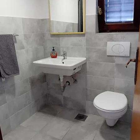 Apartamento Spajic Seget Vranjica