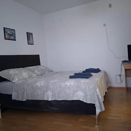 Spajic Lägenhet Seget Vranjica
